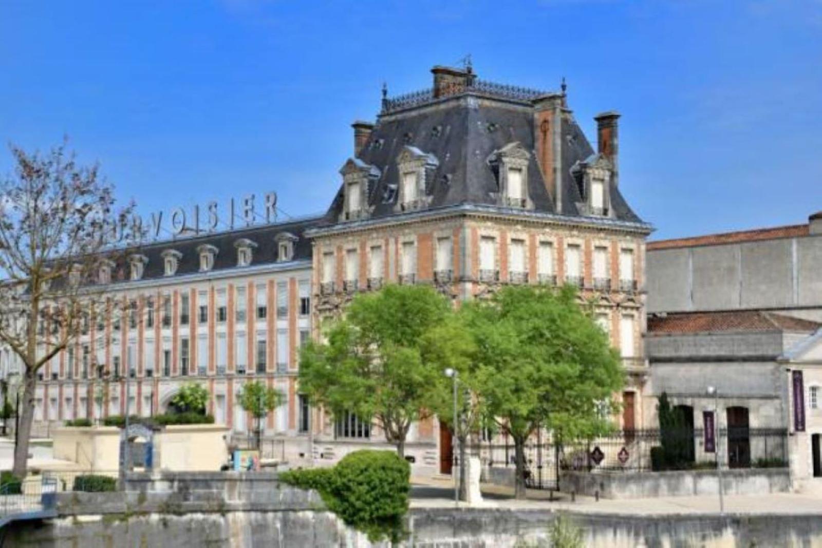Maison Meire Studios Cognac Luaran gambar