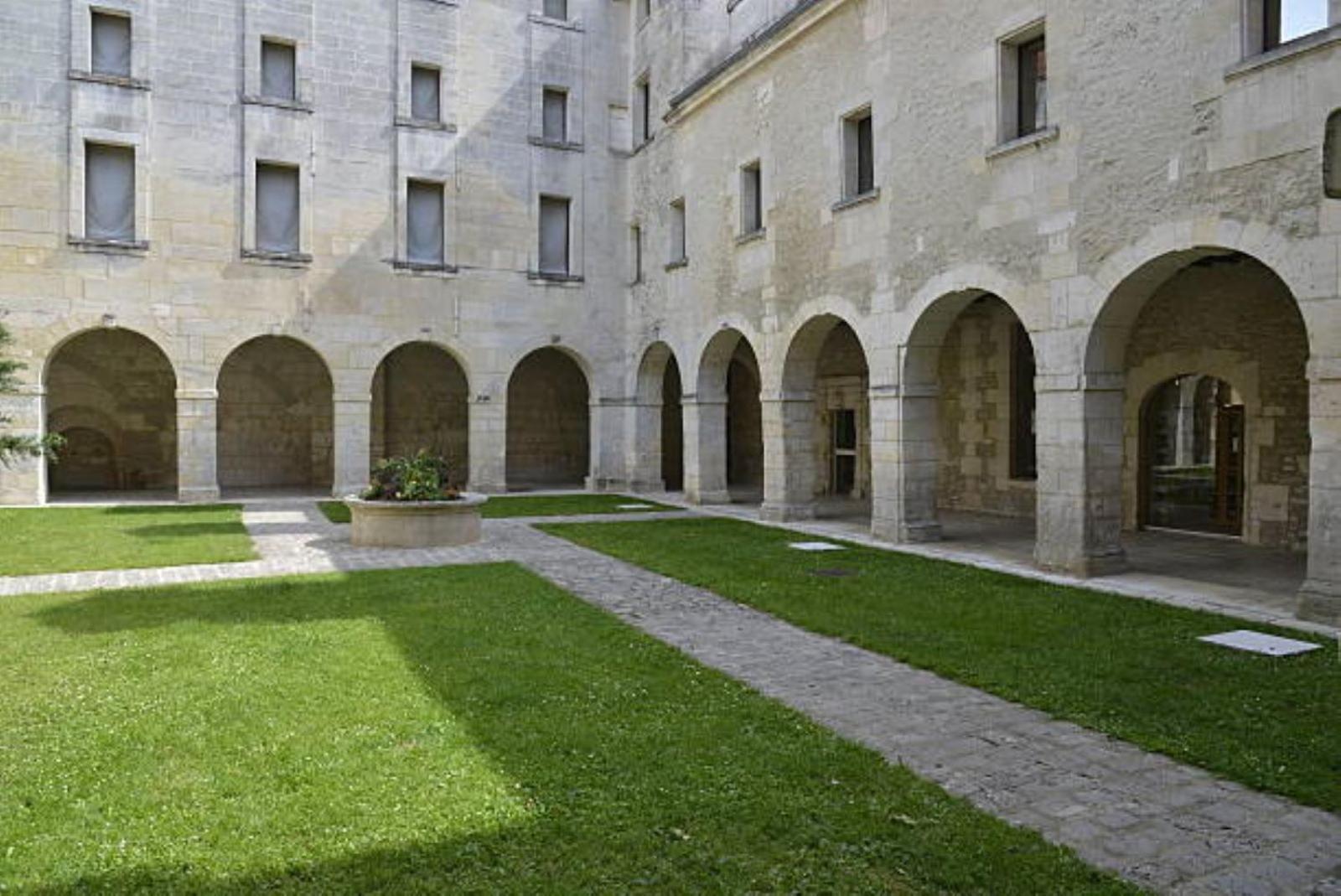 Maison Meire Studios Cognac Luaran gambar